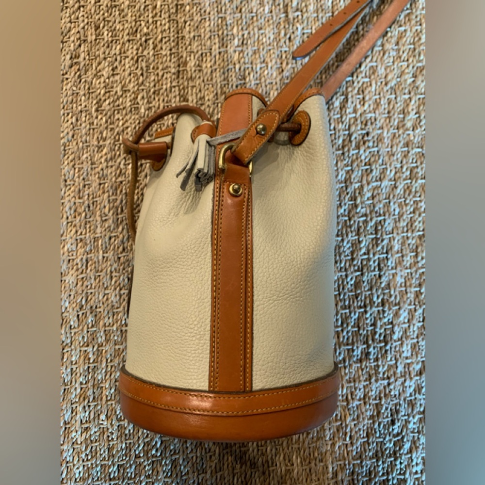 Vintage Dooney & Bourke Bucket Bag - Picture 7 of 16